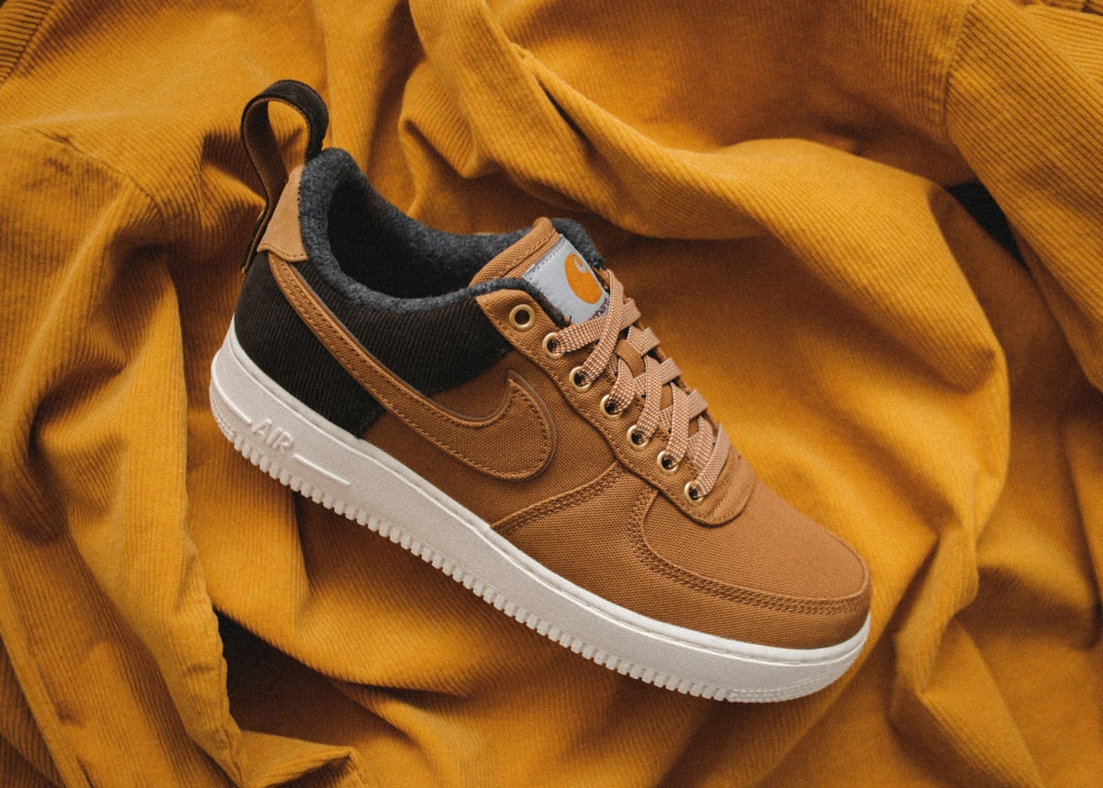 Court Low — Tan Canvas